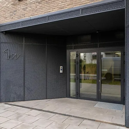 Elegant Apartment For 4 With Parking In Poznan By Noclegi Renters Exterior photo